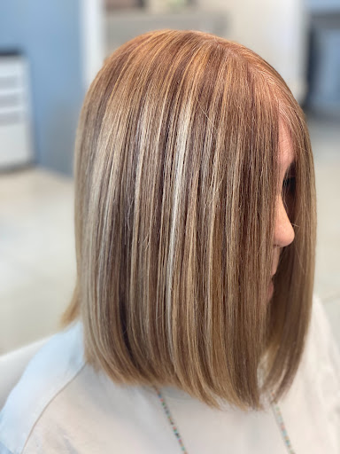 Xiomara Valentin Salon And Spa