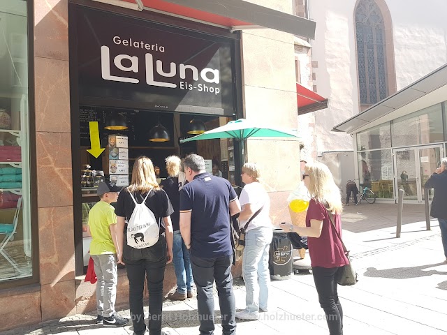 La Luna Eis-Shop