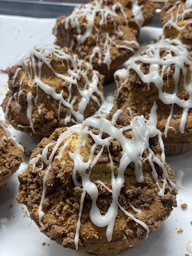 Phatties Bake Shop by null