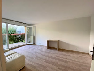 Photo n°3 de Vos Envies Immo à Le Mesnil-Saint-Denis (Agence de location immobilière)