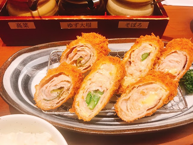 とんかつ 神楽坂 さくら 本店