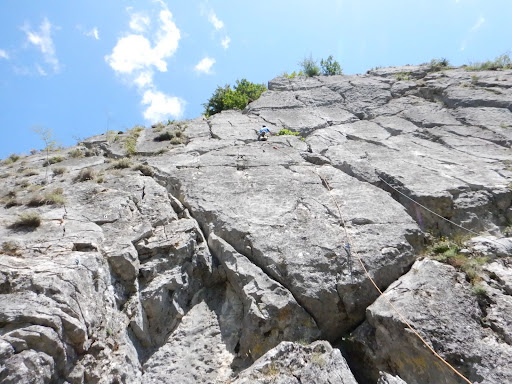 Sector escalada "Larga vida al metal"