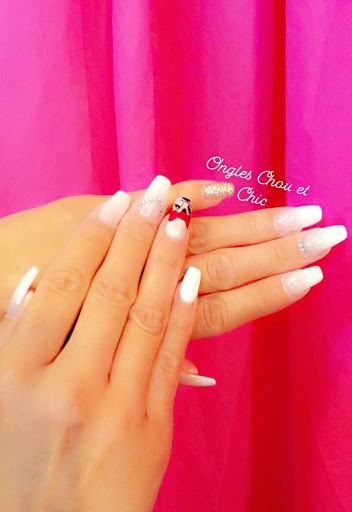 Ongles Chou et Chic Logo
