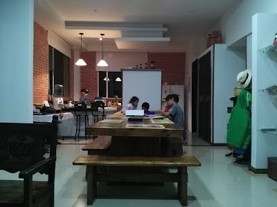 Photos of Gold Training Specialist