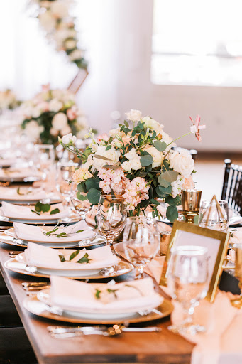 eve floral and decor - Thumbnail