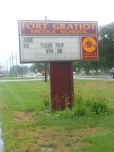Fort Gratiot Middle School - Thumbnail