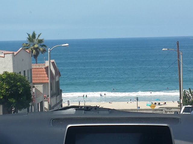 Manhattan Beach - Pier view