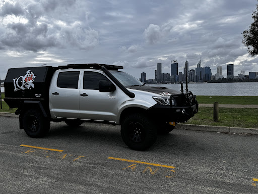 IQ4x4 Fitting & Accessories