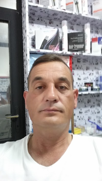 Photos of Salon Papyon