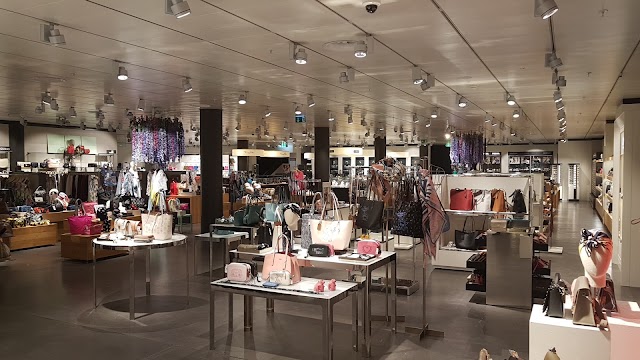 Globus Grands Magasins Globus SA