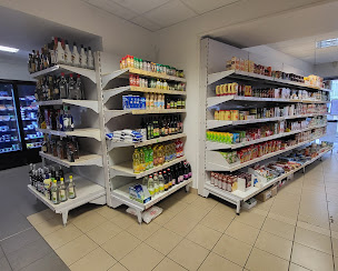 Photo n°16 de VIVECO - Alimentation générale - Bar - Tabac - FDJ - Dépôt de pain à Val-du-Layon (Poste)