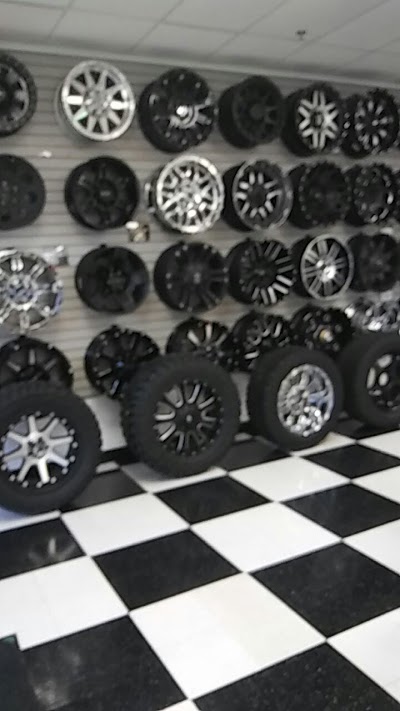 Photos of 4 Wheel Parts - Jacksonville, FL
