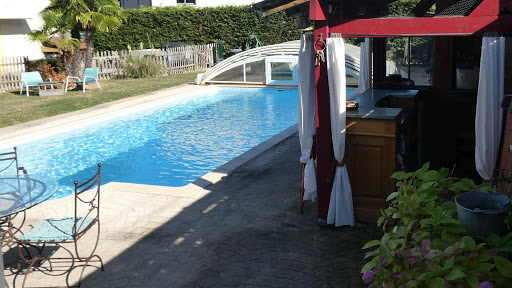 Photo de La Bergerie-en-Vexin 78 Jambville : Location gîte et chambres d'hôtes. Piscine chauffée. Parc naturel du Vexin à Seraincourt (95450)