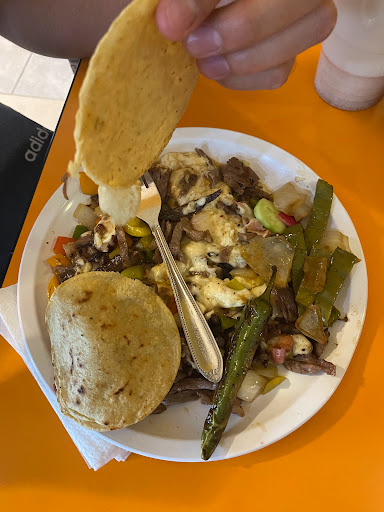 Tacos El Chicuelo Gallery - Mexico