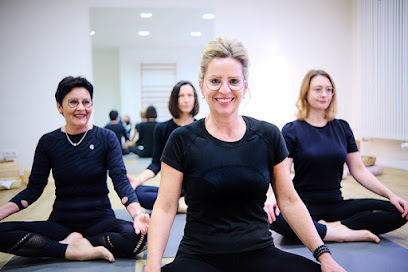 Gesund mit Yoga Anette Kammermeier