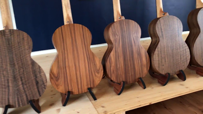 Opinii despre Guitars & Repairs Winkler GmbH în Buchs - Musikgeschäft