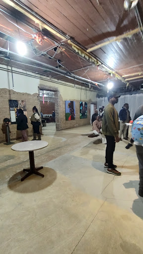 Moremen Gallery - Visual