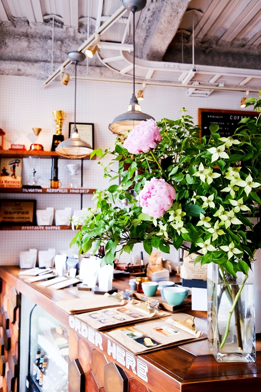 UNLIMITED COFFEE BAR