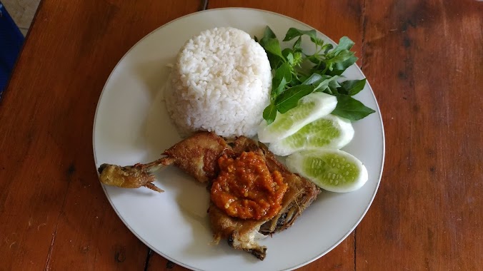 Soto Solo Ayam Penyet Presto, Author: Piyo Peace23