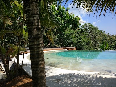 Photos of La Cabane