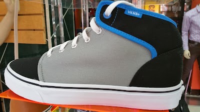 Photos of Elegancia Store