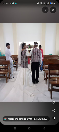 BRIDAL & SANGGAR PETRA CILIK