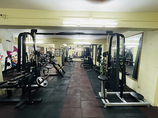CR7 FITNESS CENTER
