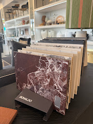 Photo n°6 de ATELIER PHENOM à Béziers (Magasin de canapés)