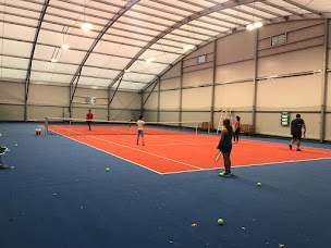 Photo n°1 de Tennis Club Le Thor à Le Thor (Club de tennis)