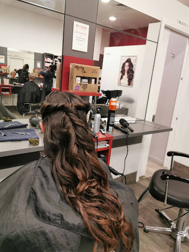 north City plaza shop 129/2 Titahi Bay Road, Porirua City Centre, Porirua 5026, New Zealand