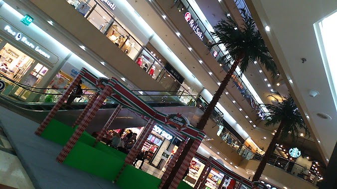 Metropolitan Mall Bekasi, Author: Chyntia HarianitaRe