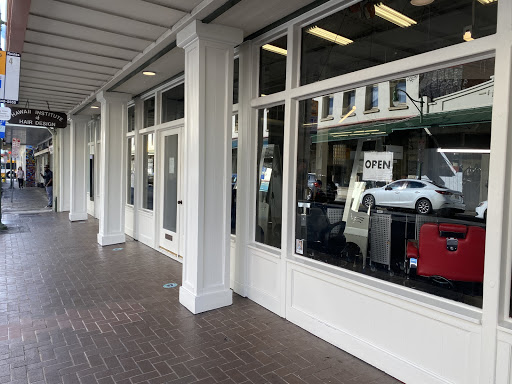 Hawaii Institute of Hair Design - Business Office - Thumbnail