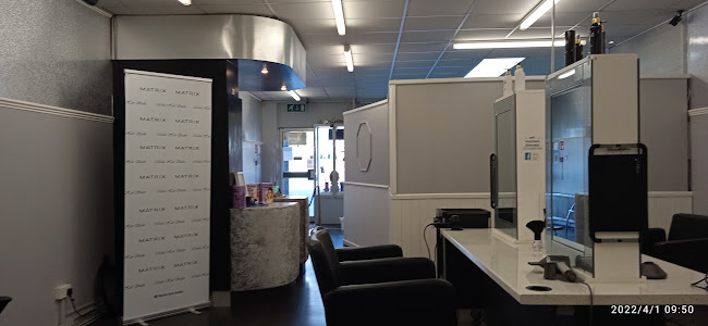 Moda Hair Studio - Bedford