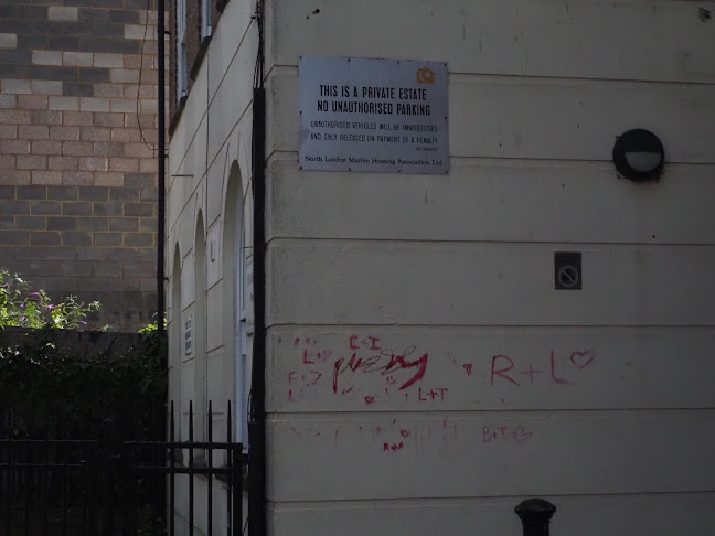 195, 197 Stoke Newington Church St, London N16 0UL