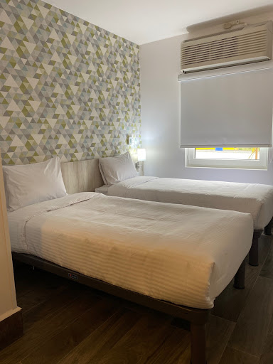 Hotel Hi! Aeropuerto $999.00 - Thumbnail