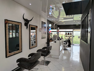 Photo n°21 de Satory Coiffure à Versailles (Barbier)