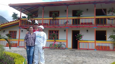 Photos of Hoster&iacute;a El Para&iacute;so