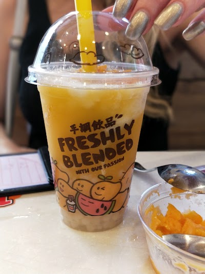 Photos of Hui Lau Shan