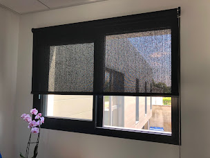 Photo n°23 de MIDI STORES , Spécialiste des stores extérieurs et stores intérieurs à Fenouillet (Fournisseur de fenêtres)