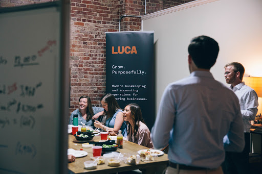LUCA - Visual