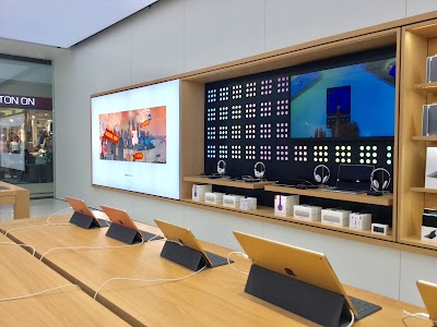 Photos of Apple Brea Mall