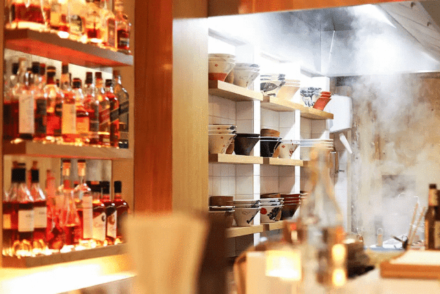 Ramen bar