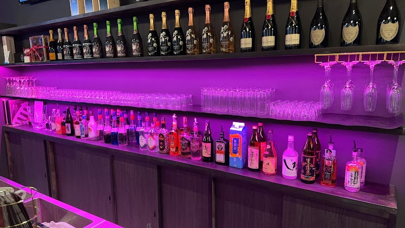 天神春吉 悪魔アイドルコンカフェ BLACK FAMILY