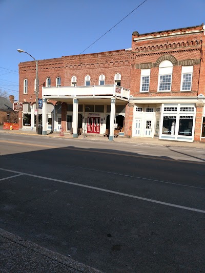 Photos of Amish Oak Furniture Co
