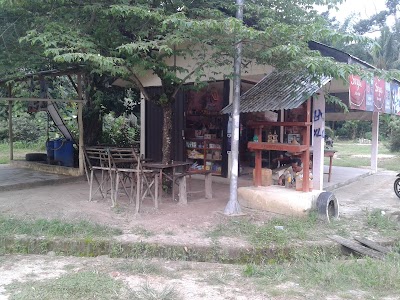 Photos of Toko Pak Kumis(Angkew)