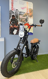 Photo n°21 de City mobility | Vente et Réparation | Trottinette, Skate, Vélo électrique et Gyroroue (Dualtron, Nami, Vsett…) à Grenoble (Atelier de réparation de pneus)