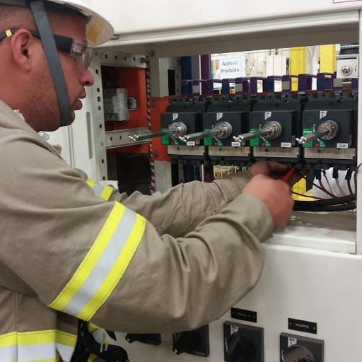 Andrade serviço elétrica