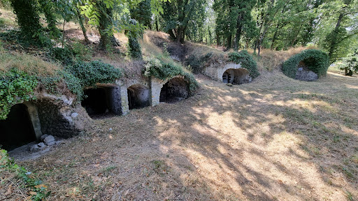 140 caves - Thumbnail