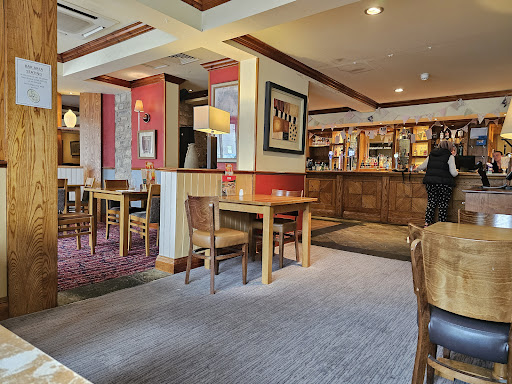 Wakefield Arms Table Table - Visual