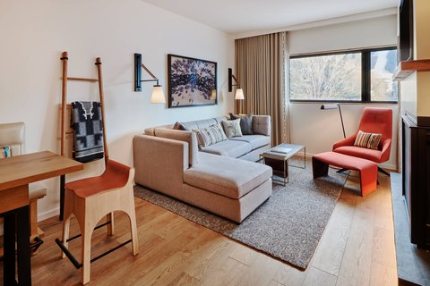 The Cloudveil, Autograph Collection by null